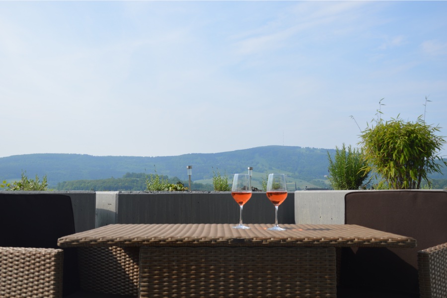 Terrasse im MUT.HAUS